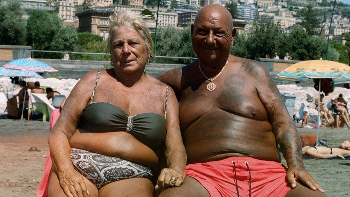 L’estate in città e l’ansia dell’analogico, intervista a Vasso Ioannou